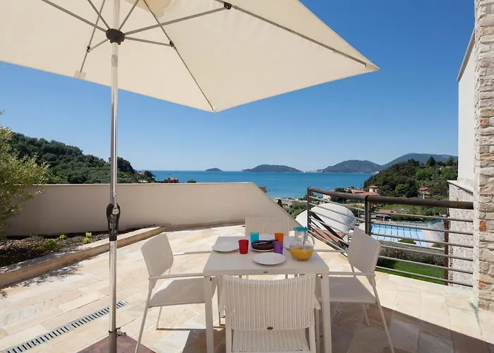 Vila La Vista Azzurra Lerici