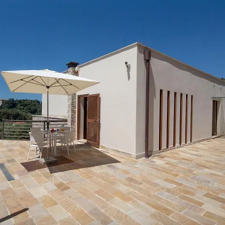 La Vista Azzurra レーリチ
