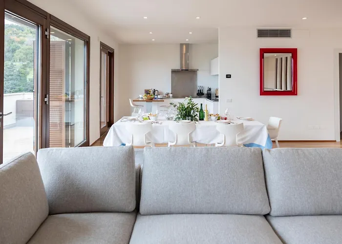 La Vista Azzurra Villa *